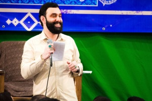 یه عمریه که تو قلبم رد پای توئه